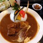 Takazen - 黒豚角煮カレー