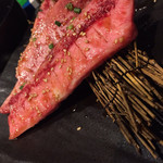 炭火焼ホルモン ぐう - 