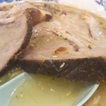 らーめん もんつきかかか - 肉厚チャーシュー♡