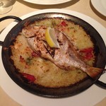 地中海レストラン アミーゴ - 鯛メシ風に塩味パエリア