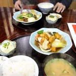 中国料理 清江 - 八宝菜定食 700円 酢豚定食  700円