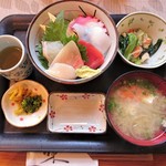 和の台所ひでか - 海鮮丼…税込650円