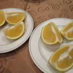 驥園川菜餐廳 - フルーツは2人分サービスしてくれました