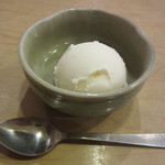 鮨辰巳 - リンゴのシャーベット