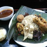 ヌワラ カデ - ランプライス