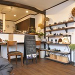 真山 - 店内の様子