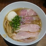 町田汁場 しおらーめん進化 - 塩・全部乗せ