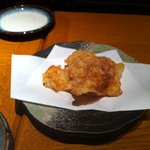 香鶏酒房 鳥八 本郷三丁目店 - 鶏せんべい