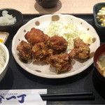 刺身と寿司 魚や一丁 - 鶏唐揚げ定食 780円