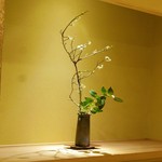 富小路 やま岸 - 椿、梅