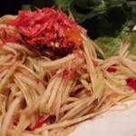 タイ料理 プリックタイ コラボ - ソムタム。小さいサイズが欲しい…