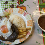 Super foods Brazil - 牛ステーキと目玉焼き