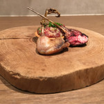 ラチュレ - 田シギのタルタルをタルトに乗せてキュイスと脳