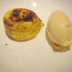 オルグイユ - レモンクリームのフォンダン…？とカルダモンアイス？