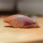 鮨 尚充 - 余市のぶり