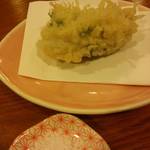 十割蕎麦みかあさ - 牡蠣の天ぷら(ハーフ)