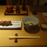 一二三本店 - 串焼き２本、肝焼きと関西風串焼き