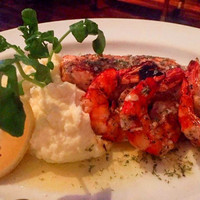 37 Steakhouse & Bar - サーモン＆ジャンボシュリンプのグリル
