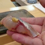 鮨 いとう - 鰺。リフト(^-^)/