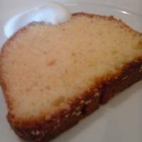 イゾラ スメラルダ - ケシの実のケーキ