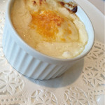 レストラン エピファニー - 母のチョイス①  里芋とブロッコリーのグラタン