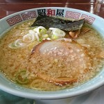 昭和屋 - 醤油こってり細麺