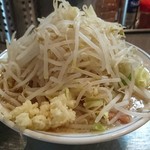 ラーメン 大 - 野菜多め（横浜マリンタワー）