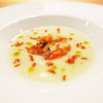 ラ・トラース - 2】前菜1：足赤エビと白カブのスープ(2016.12月)