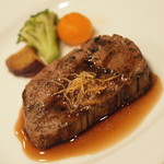 Prince Hotel Shimoda - かえでコース（８，０００円相当）の『牛肉グリルポートワインソース』２０１６年１２月