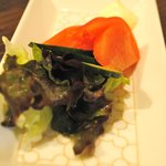 香材創作食房 アーユ - お子様セット　700円　サラダ