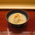 白味噌仕立ての雑煮