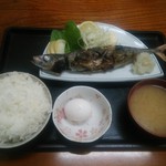 男の厨房 - 尾赤ムロアジ丸焼き定食  (税込850円)