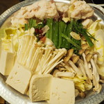 Noukanoyorokobi - 博多もつ鍋２人前1,480円（税別）