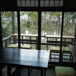 北鎌倉 円 - 窓からの景観は白鷺池