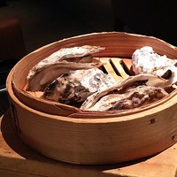 MAIMON GINZA - 牡蠣の白ワイン蒸し　1600円