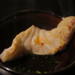 日本料理 みや  - 29年1月　安乗河豚　炭火焼　ポン酢で