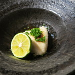 日本料理 みや  - 29年1月　河豚白子焼き　酢橘添え