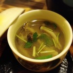 幸咲 - ★蓮根摺憧り流しの変り汁 茸・養老蒸し・落し梅肉