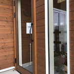 ジュヴォーラ - 山形の土地柄、高床の二重玄関