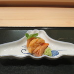 炭火割烹 いふき - 赤貝のこのこ乗せ