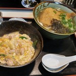 びっくりうどん 三好野 - きつねうどん+親子丼セット