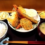 めし家 やまや - ミックスフライ定食