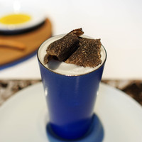 Baci - 白菜と豆乳のスープに黒トリュフ