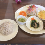 cafe ＆雑貨　Aｕ PRINTEMPS