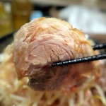 麺屋 勘九郎 - ホロホロのバラ肉ロール