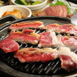 馬肉酒場 馬鹿うま精肉店 - 