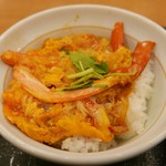 なか卯 - カニとじ丼（690円）