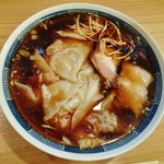 わんたんめん　750円