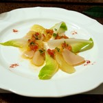 手打ち蕎麦とフレンチの やな木 - 北海道産帆立とチコリとグレープフルーツのカルパッチョ