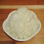 麺酒盗ざい八 - 玉葱トッピング　150円